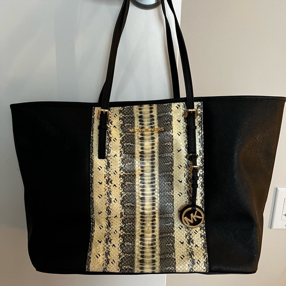 Michael Kors Hamilton Bag - Picture 1 of 12